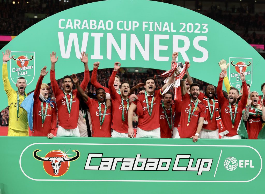 Piala Carabao Akhiri Puasa Gelar Mu Juara Komparatif Id