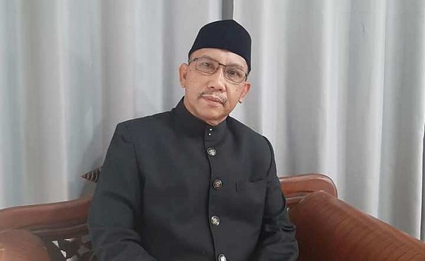 SB Saifuddin Bantasyam, menyebutkand alam artikelnya bahwa reformasi hukum bukan perkara mudah. Foto: Doc. penulis.