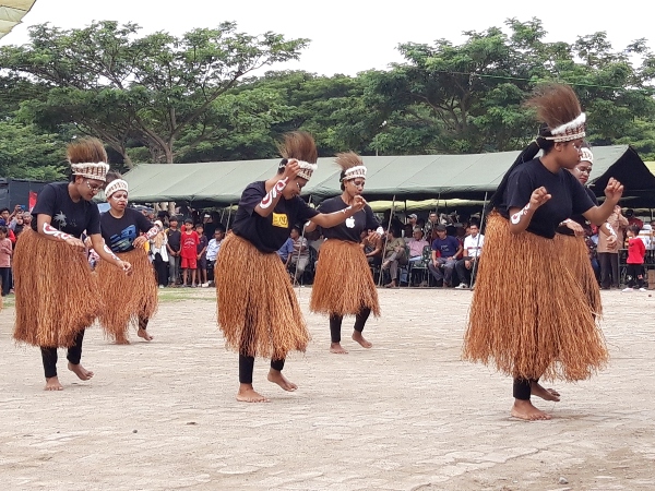 Barongsai And Tari Yospan Papua Meriahkan 4 Desember Di Blang Padang