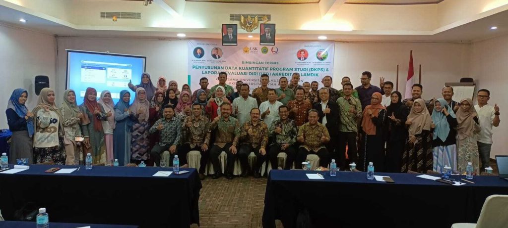 Peserta bimtek pengisian LED dan DKPS yang digelar oleh LAMDIK dan FKIP USK. Kegiatan yang dibuka pada Jumat (27/1/2023) ikut dihadiri oleh perwakilan FKIP Umuslim. Foto: HO for Komparatif.id.