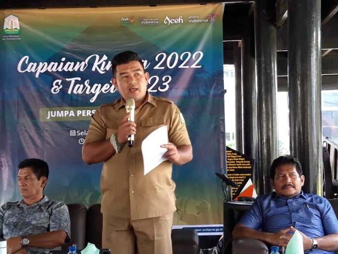 Kadis Kebudayaan dan Pariwisata Aceh Almuniza Kamal. Selasa (31/1/2023) menyebutkan pihaknya menargetkan 500.000 pelancong Malaysia akan datang ke Aceh pada tahun 2023. Foto: Komparatif.id/Muhajir Juli.