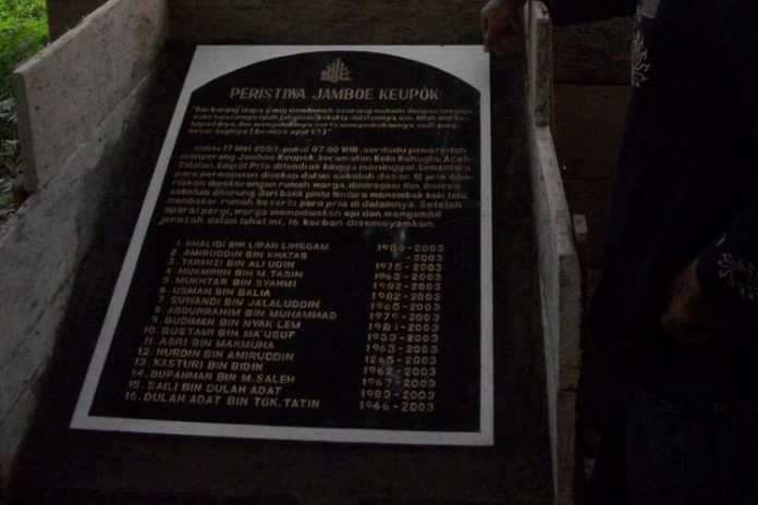 tugu Jambo Keupok Tugu untuk mengenang pembantaian warga Gampong Jambo Keupok, Kecamatan Bakongan, Aceh Selatan. Foto: Dok. LSM Kontras Aceh.