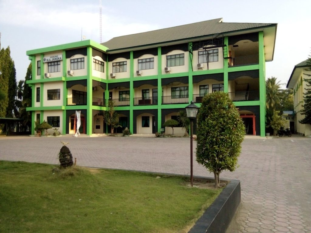 Untuk mengenang jasa besarnya dalam pembangunan Almuslim, manajemen UMuslim menabalkan nama MA Jangka pada salah satu gedung besar di Kampus Selatan. Foto: Dikutip dari akun Steemit @fadhielshaqieer.