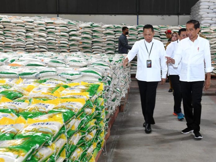 jokowi Bantuan beras
