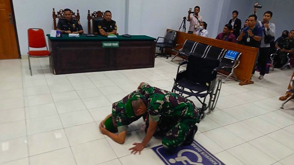 sujud syukur TNI sujud syukur