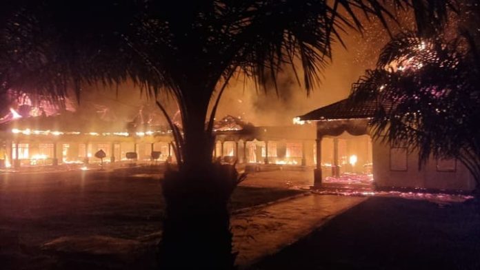 ponpes gontor 8, 10 kamar santri Rayon Asrama Aligarh Ponpes Darul Amin Gontor 8 Aceh, ludes terbakar api pada Rabu (23/8/2023) pukul 02.00 WIB dini hari. Foto: Ho for Komparatif.ID.