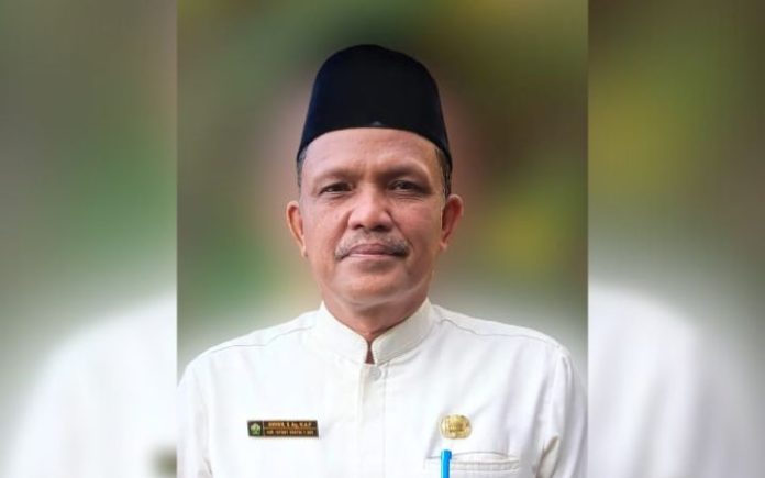 Berkah Tahun Baru, Ayo Merajut Budaya Kerja Islami , Penulis Kepala Dinas Syariat Islam Kabupaten Bireuen, Anwar, S. Ag, M.A.P. Foto: Ho for Komparatif.ID.