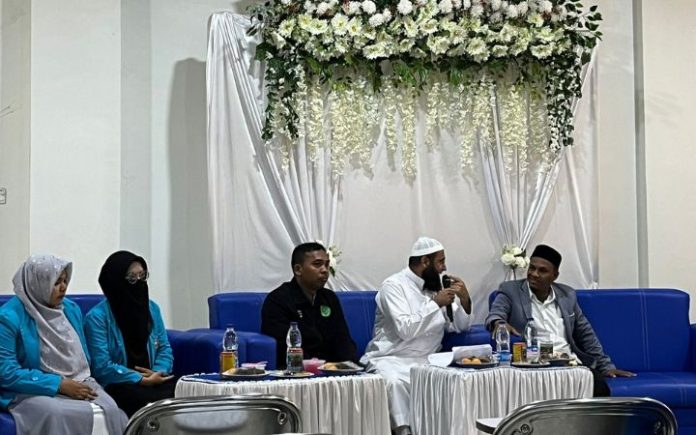 HMP PBA IAI Almuslim menggelar seminar internasional dalam rangka memperingati Hari Bahasa Arab Sedunia 2023 di di ruang belajar Fakultas Tarbiyah, Kampus Paya Lipah, Senin (18/12/2023). Foto: Ho for Komparatif.ID.