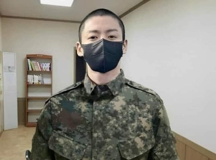 Jungkook Jungkook berseragam militer