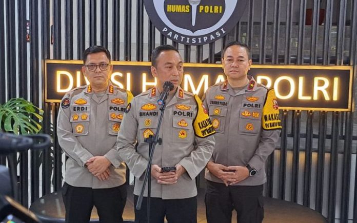 Div Humas Polri Polisi Ringkus Pelaku Ancam Tembak Anies di Jember Kadiv Humas Polri Irjen. Pol. Sandi Nugroho. Foto: Polri.