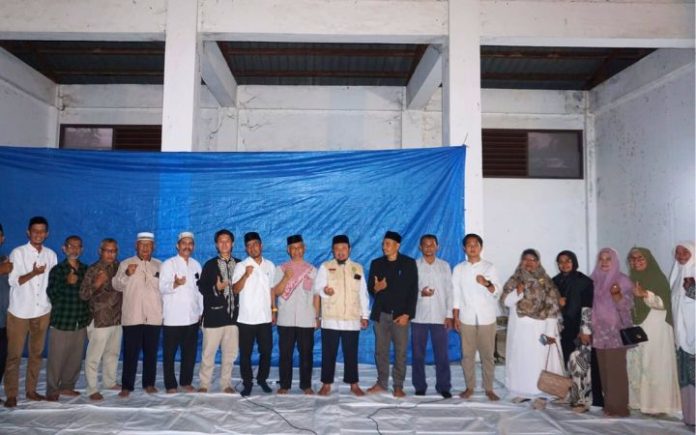 Peternakan USK KB Peternakan USK Gelar Santunan Anak Yatim & Buka Bersama KB Peternakan USK menggelar kegiatan santunan untuk anak yatim dan buka puasa bersama pada Jumat (29/3/2024). Foto: Ho for Komparatif.ID.