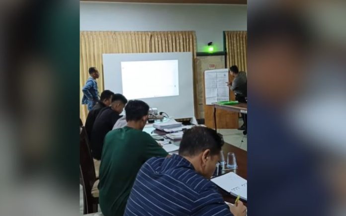 Proses perhitungan ulang Usai Hitung Ulang, Suara Sayed Muliady Tersisa 23.357 Proses perhitungan ulang perolehan suara DPD RI Aceh di 16 Kecamatan di Kabupaten Pidie. Foto: Instagram/H. M Fadhil Rahmi, Lc. M.Ag.