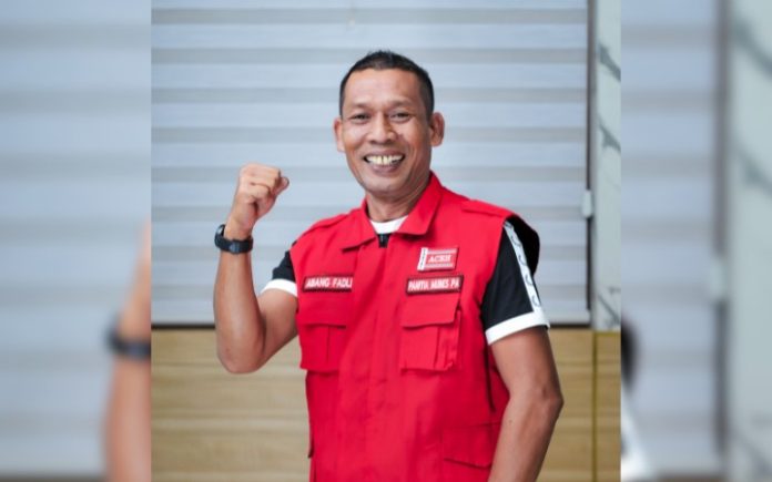 Real Count KPU: Zulfadhli Unggul di Dapil 3 DPRA Sementara, PA Amankan Dua Kursi di Bireuen Politisi Partai Aceh (PA) Zulfadhli A.Md memimpin perolehan suara sementara caleg DPRA Dapil III Bireuen. Foto: Ho for Komparatif.ID.