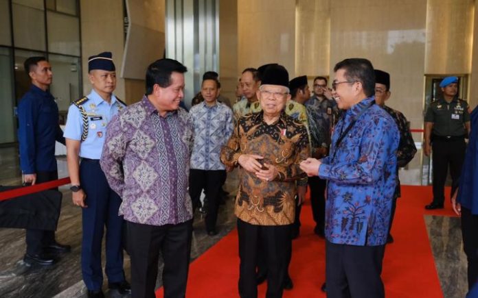 Perbankan Syariah Miliki Daya Tahan Lebih Baik Wapres RI K.H. Ma’ruf Amin saat menghadiri Halal Bi Hala Asbisindo di Jakarta, Senin (13/5/2024). Foto: Ho for Komparatif.ID.