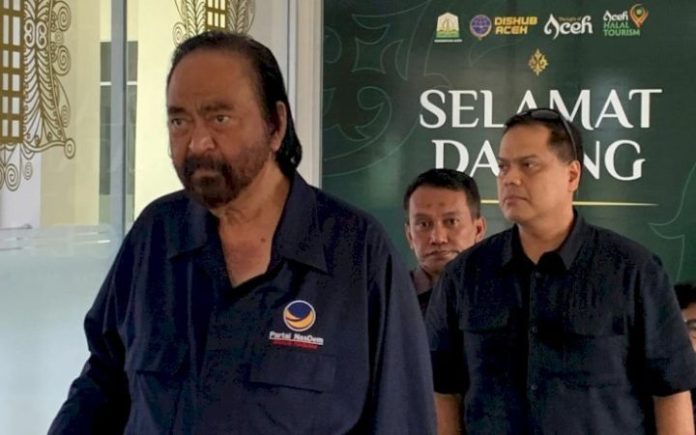 Surya Paloh Kader Aceh Usul Surya Paloh Kembali Nahkodai NasDem Ketua Umum DPP Partai Nasdem bersama Ketua DPW NasDem Aceh. Foto: HO for Komparatif.ID.