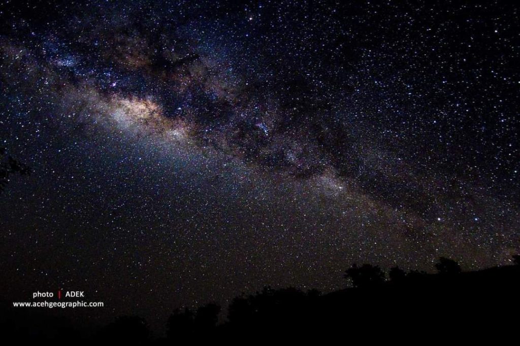 Tips & Trik Cara Memotret Galaksi Bima Sakti Galaksi Bima Sakti (Milky Way). Foto: Adek.