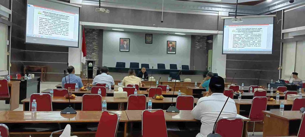 Rapat banmus batal