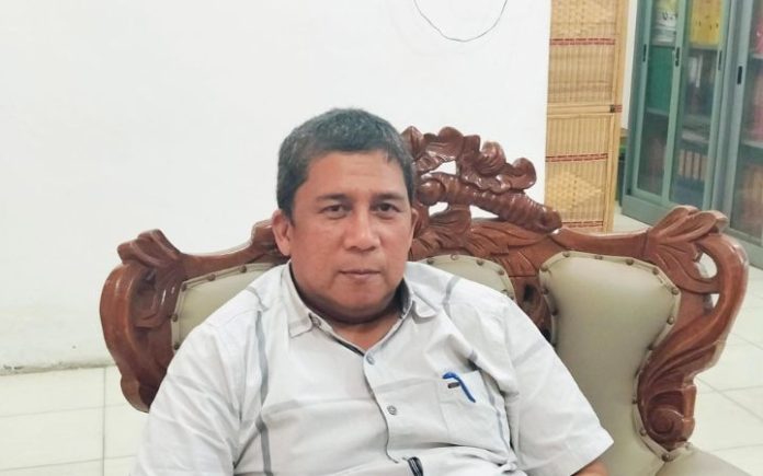Azhari 4 Bapaslon Cakada Pidie Jalani Uji Tes Baca Alquran Hari Ini Ketua Divisi Teknis Penyelenggara Pemilu Komisi Independen Pemilihan (KIP) Pidie Azhari. Foto: HO for Komparatif.ID.