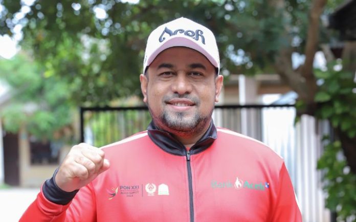 Bank Aceh Gelar Nobar Pembukaan PON di Lapangan Expo Lampineung Plt. Dirut Bank Aceh Fadhil Ilyas. Foto: HO for Komparatif.ID.