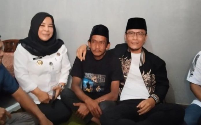 Miftah Sebut Goblok, Gus Miftah Minta Maaf Langsung ke Penjual Es Teh Sunhaji