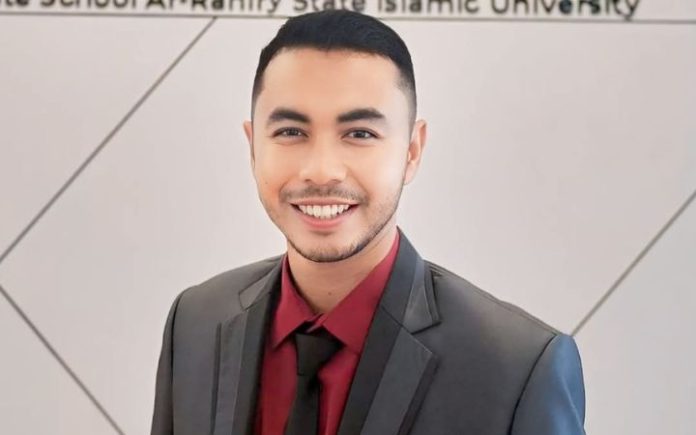 Muhammad Iqbal Dr. Muhammad Iqbal, S.Pd, M.A. Foto: Dok Pribadi. Deep Learning Memperkuat Merdeka Belajar: Apakah Pendidikan Indonesia Siap Berubah?