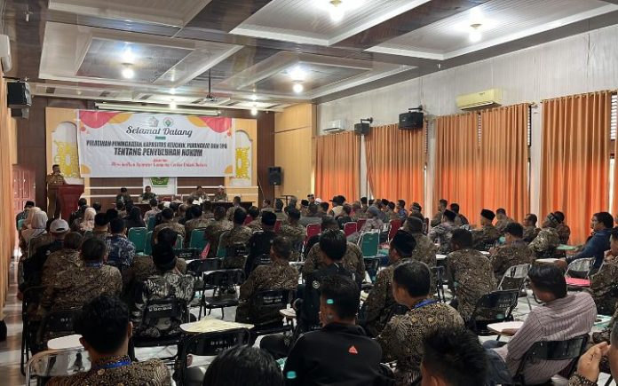 Pidie (4) Puluhan Keuchik dan TPG Pidie Ikuti Penyuluhan Hukum.