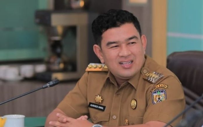 Almuniza Bentuk Tim Khusus Perjuangkan PPPK R3 ke Pusat Pj Wali Kota Banda Aceh Almuniza Kamal. Foto: HO for Komparatif.ID. Almuniza: Pemko Banda Aceh Akan Tindak Hotel Pelanggar Syariat Islam!