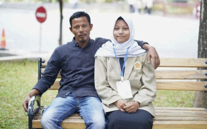 Armia Fatmawati Arnia Fatmawati, Anak Petani Miskin Abdya Kuliah di Teknik Nuklir UGM