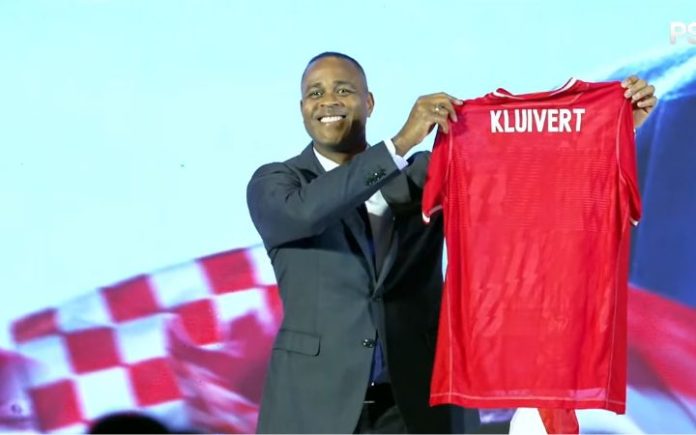 Patrick Kluivert Patrick Kluivert Janji Bawa Timnas Tampil di Piala Dunia 2026