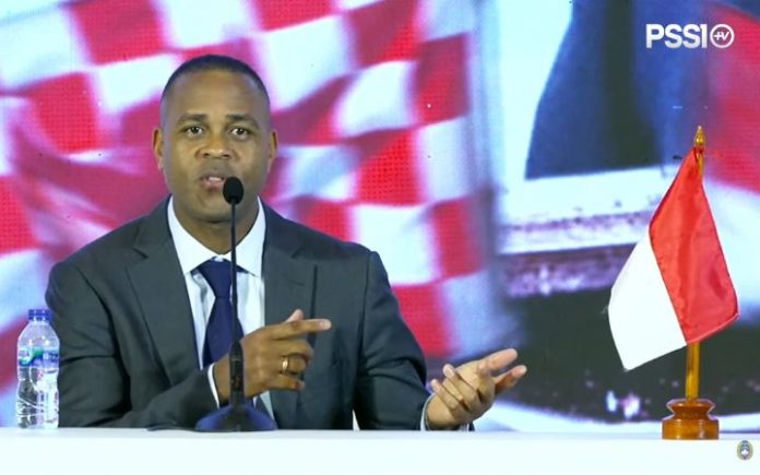 Patrick Kluivert (1) Patrick Kluivert Puji Marselino Ferdinan Sebagai Talenta Terbaik Indonesia Patrick Kluivert Sebut ingin Lampaui Pencapaian STY