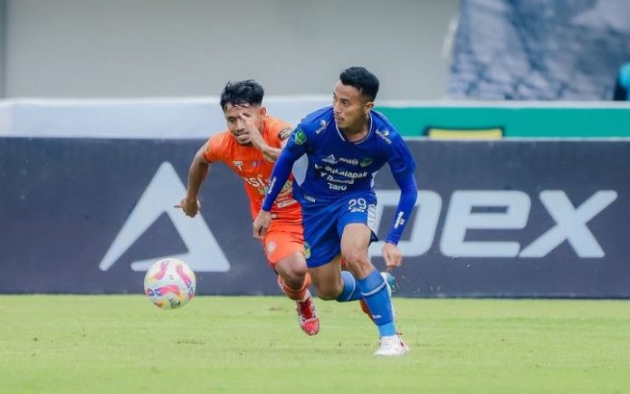 Persiraja Banda Aceh (4) PSIM Tumbangkan Persiraja 2-0 di Mandala Krida
