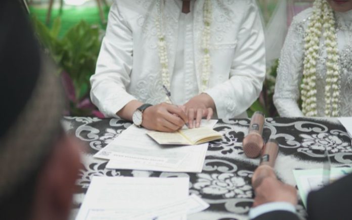 Menikah dengan Mahar Utang, Bolehkah?
