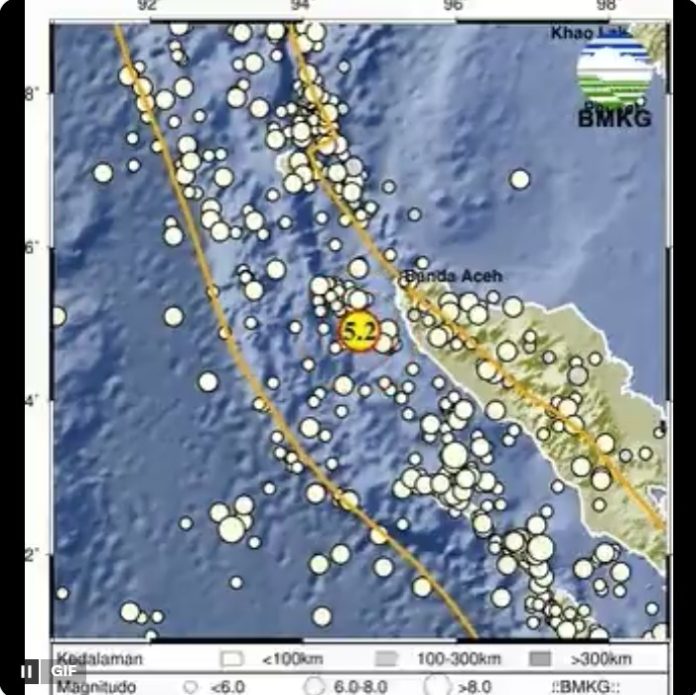 Gempa berkekuatan magnitudo 5,2 mengguncang sebagian wilayah Aceh pada Kamis (20/2/2025) pagi. Badan Meteorologi, Klimatologi, dan Geofisika (BMKG) dalam keterangan resminya menyebutkan gempa terjadi pada pukul 10.19 WIB dengan titik koordinat 4,91 Lintang Utara dan 94,74 Bujur Timur.