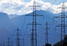 Listrik Padam Lagi Seluruh Aceh Penurunan Tarif Listrik Tekan Inflasi Aceh pada Januari 2025 KPA Desak PLN Aceh Segera Ungkap Hasil Investigasi Gangguan Listrik Massal PLN Sebut Listrik di Banda Aceh Kembali Normal 7 Desember Listrik padam lagi