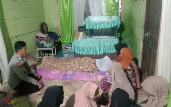 Warga Keumala Warga Keumala Pidie Tewas Terhanyut Arus Sungai Sulaiman Bin Abdul Karim ditemukan meninggal dunia setelah terseret arus Sungai Krueng Baro Raya saat hendak pulang dari sawah. Foto: HO for Komparatif.ID.