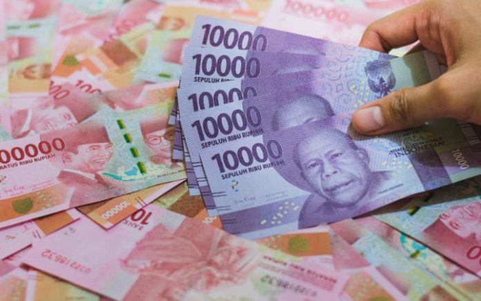 Rupiah (1) Dolar AS Menggila, Rupiah Jatuh ke Level Terendah Lagi! Tembus Rp16.605 per Dolar AS