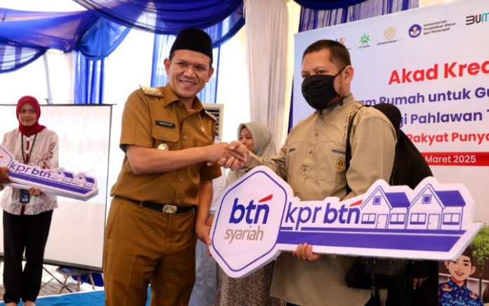 Wagub Dek Fadh Guru di Aceh Dapat Rumah Subsidi dari Pemerintah Pusat