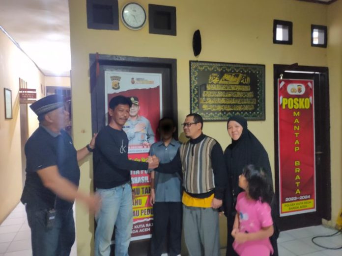 Pesantren Raudhatul hasanah