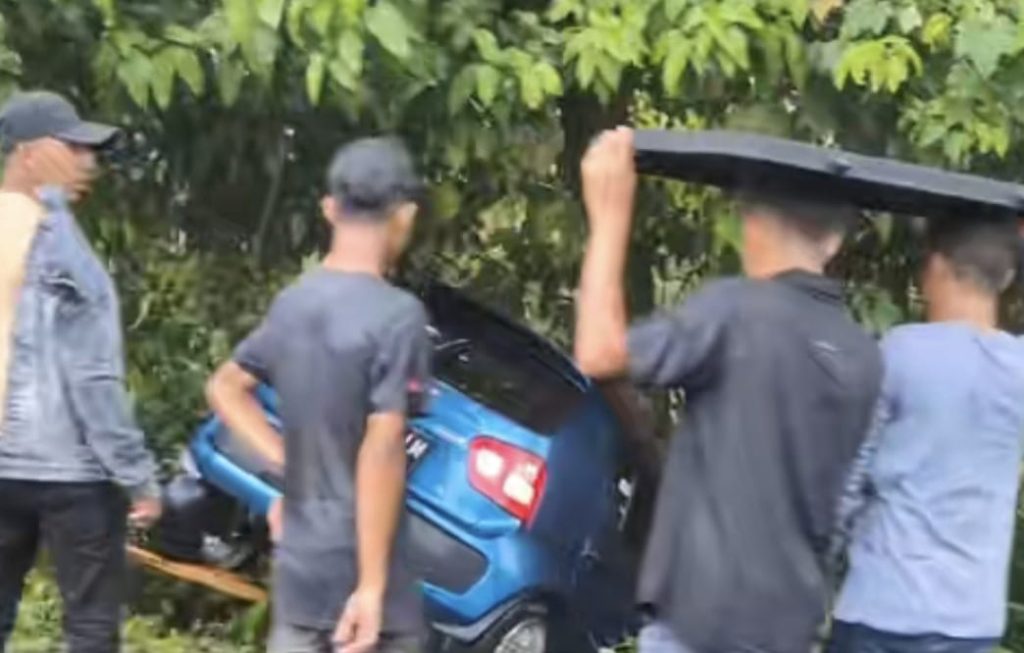 Pimpinan Dayah Babul Yamin Meninggal Tersenggol Truk di Padang Tiji