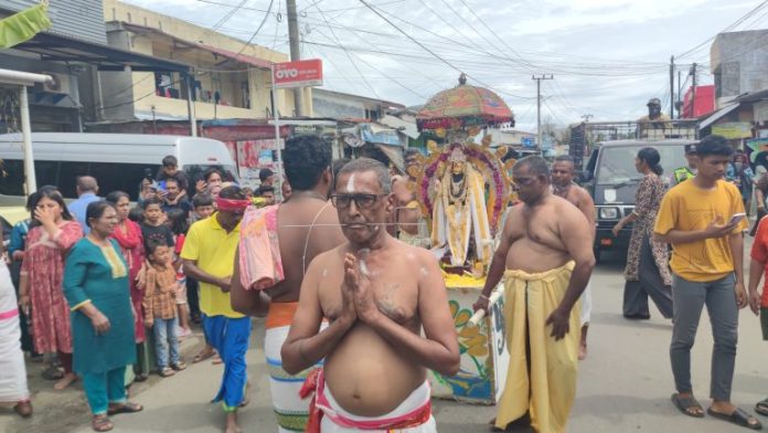 hindu banda aceh sithirai maha puja