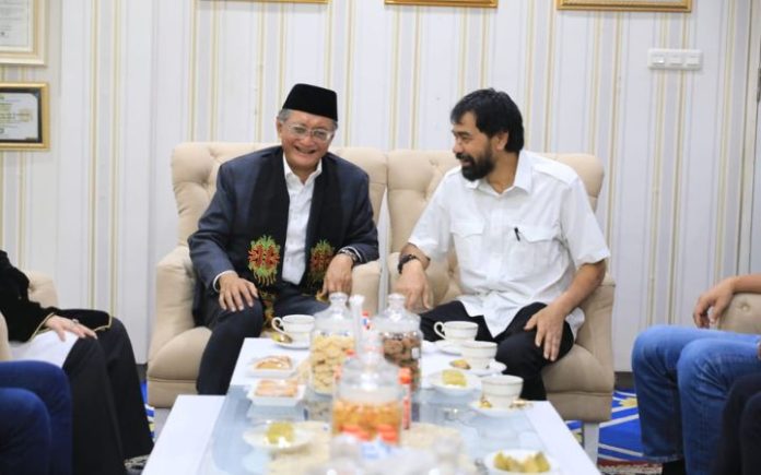 Mualem Minta Oleh-oleh Terowongan Geurutee pada Menteri PU