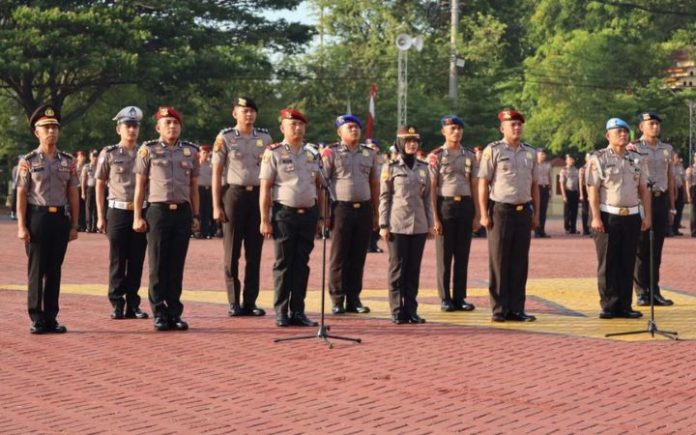 382 Personel Polda Aceh Naik Pangkat
