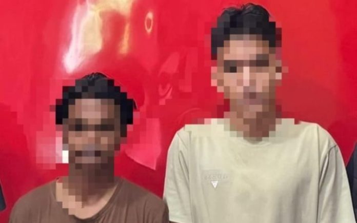 2 Pemuda Meureudu Ditangkap Saat Asyik Main Judol di Warkop