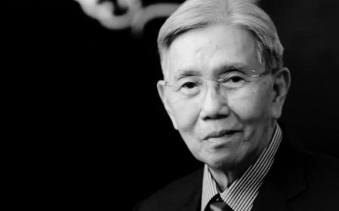 Mantan Menko Perekonomian Kwik Kian Gie Tutup Usia