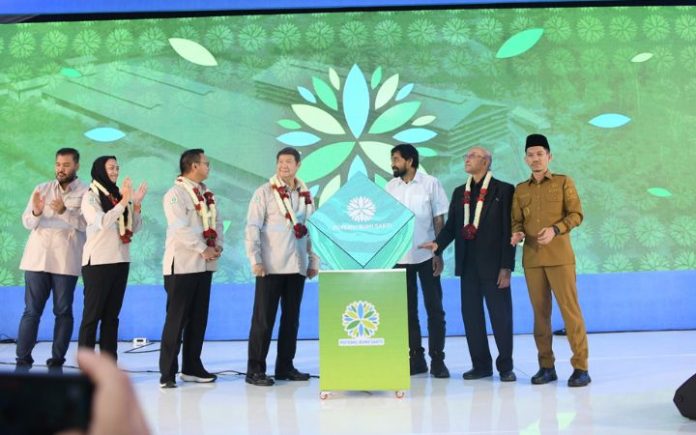 Mualem (6) Mualem Resmikan Pabrik Karet Remah Milik Adik Prabowo di Aceh Barat