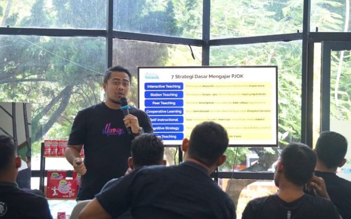 Guru PJOK Harus Berperan Jaga Gaya Hidup Sehat di Sekolah