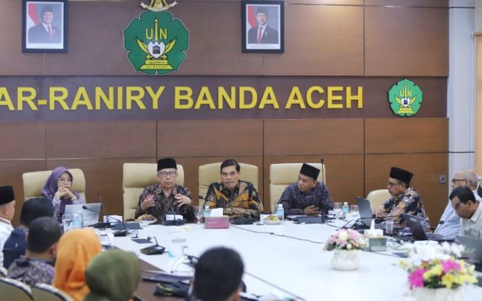 UIN Ar-Raniry 42 Persen Penduduk Aceh Usia 19-24 Tahun Lanjutkan Pendidikan Tinggi