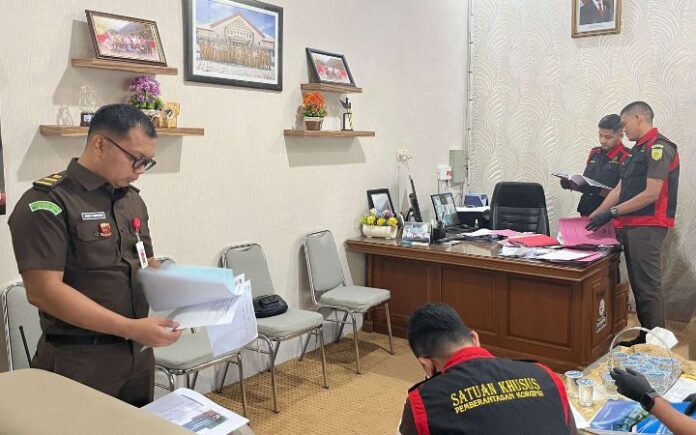 Kejari Aceh Besar (2) Usut Dugaan Korupsi SPPD, Jaksa Geledah Kantor Inspektorat Aceh Besar