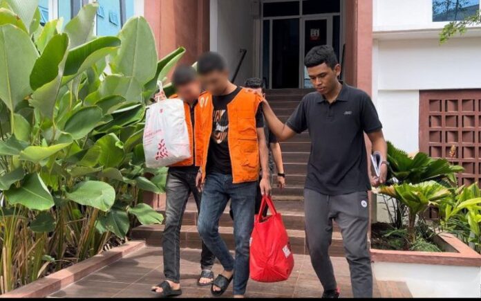 Pengedar tramadol di peusangan Hendak Edarkan Tramadol di Peusangan, 2 Pemuda Paya Cut Ditangkap