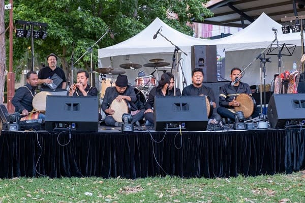 bink vho(1) grup musik bink-vho